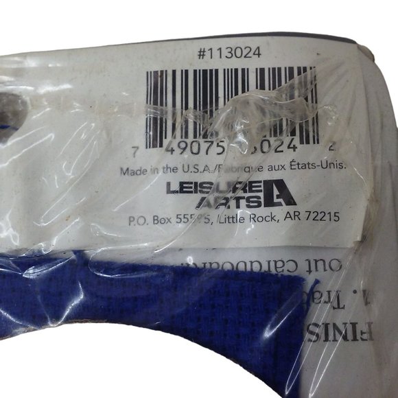 Bundle Lot of 2 Needlework Kits Christmas Snow Babies Leisure Arts 113024 NIP - Picture 6 of 8